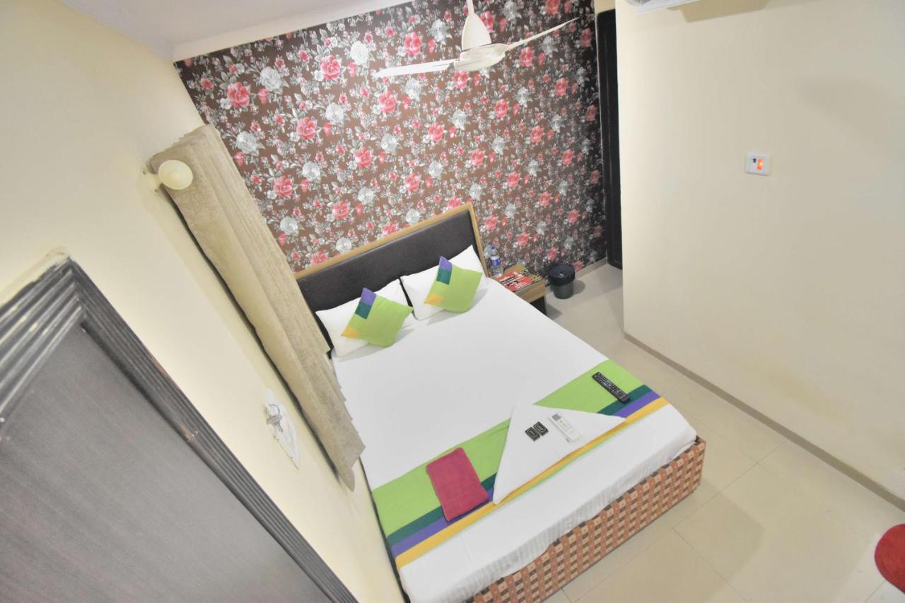 Balas Residency Mumbai Exterior photo